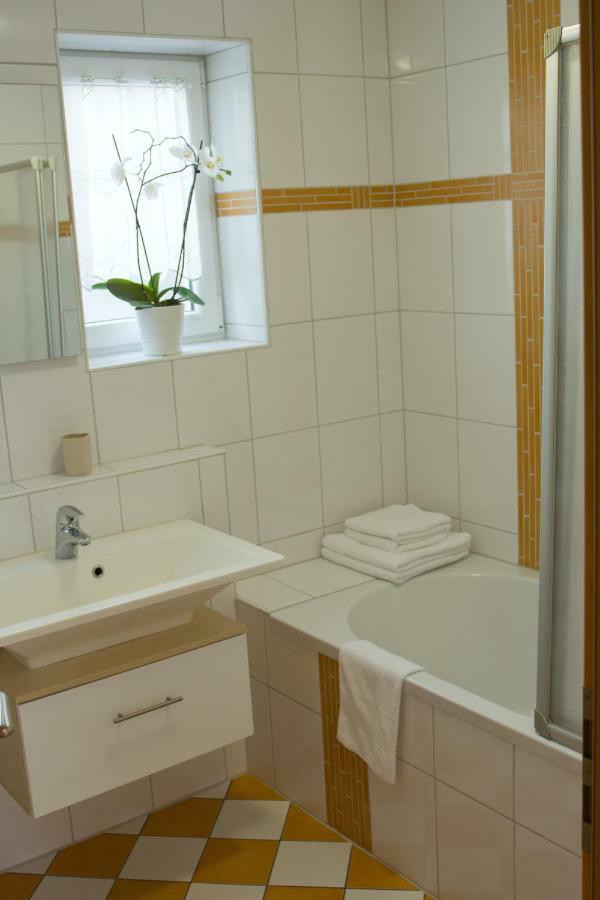 Ferienhaus Giulia In Gunzburg Ideal Fur 2 Familien Apartment Екстериор снимка